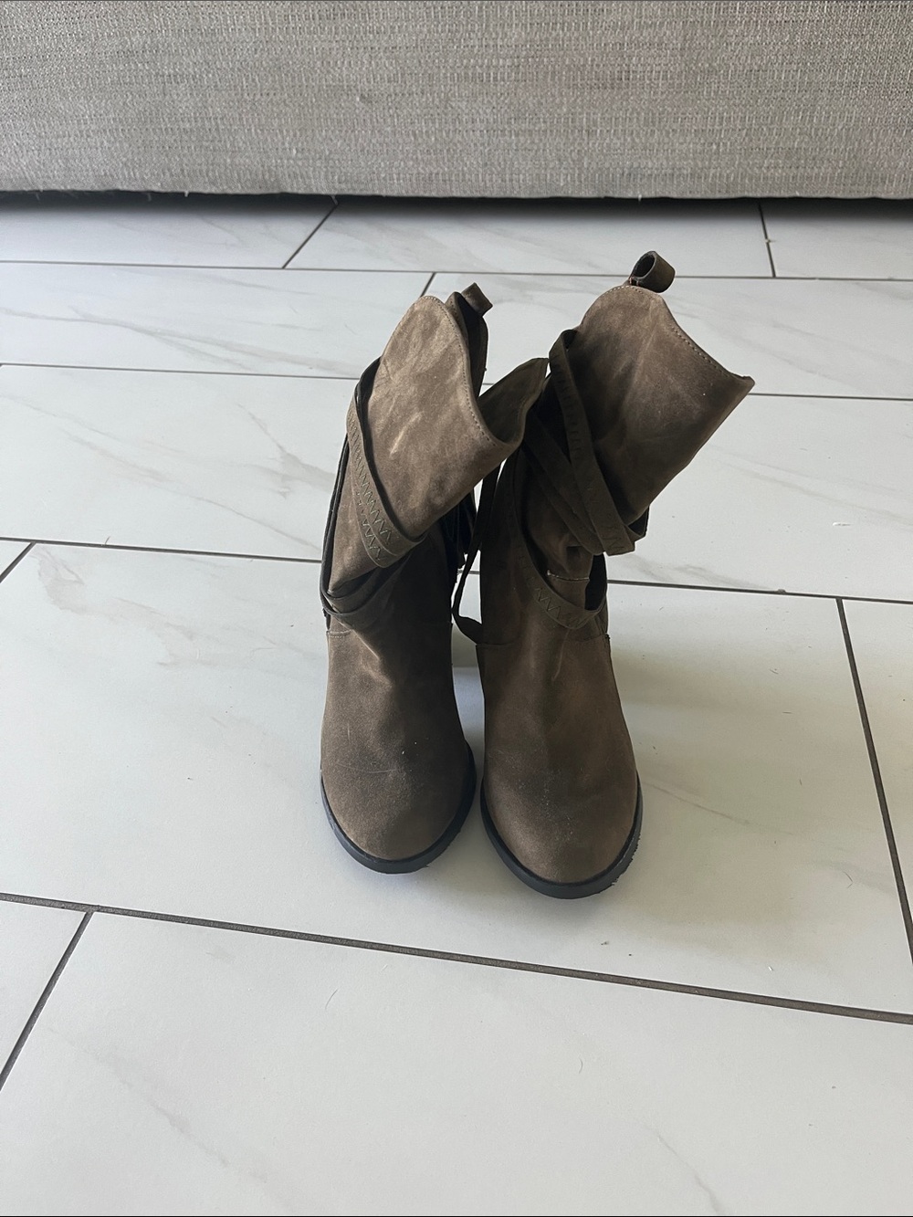 Suede boots
